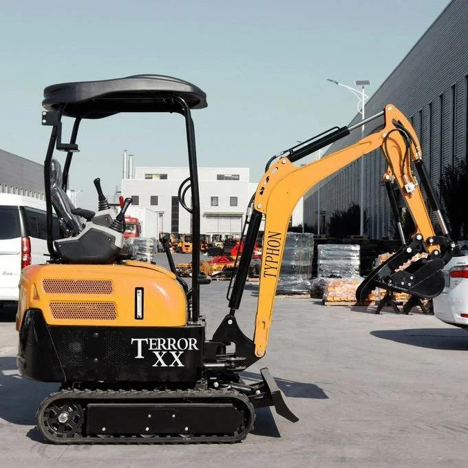 2025 4,000 lb TYPHON TERROR XX Mini Excavator Rubber Track with Kubota D902 Dies